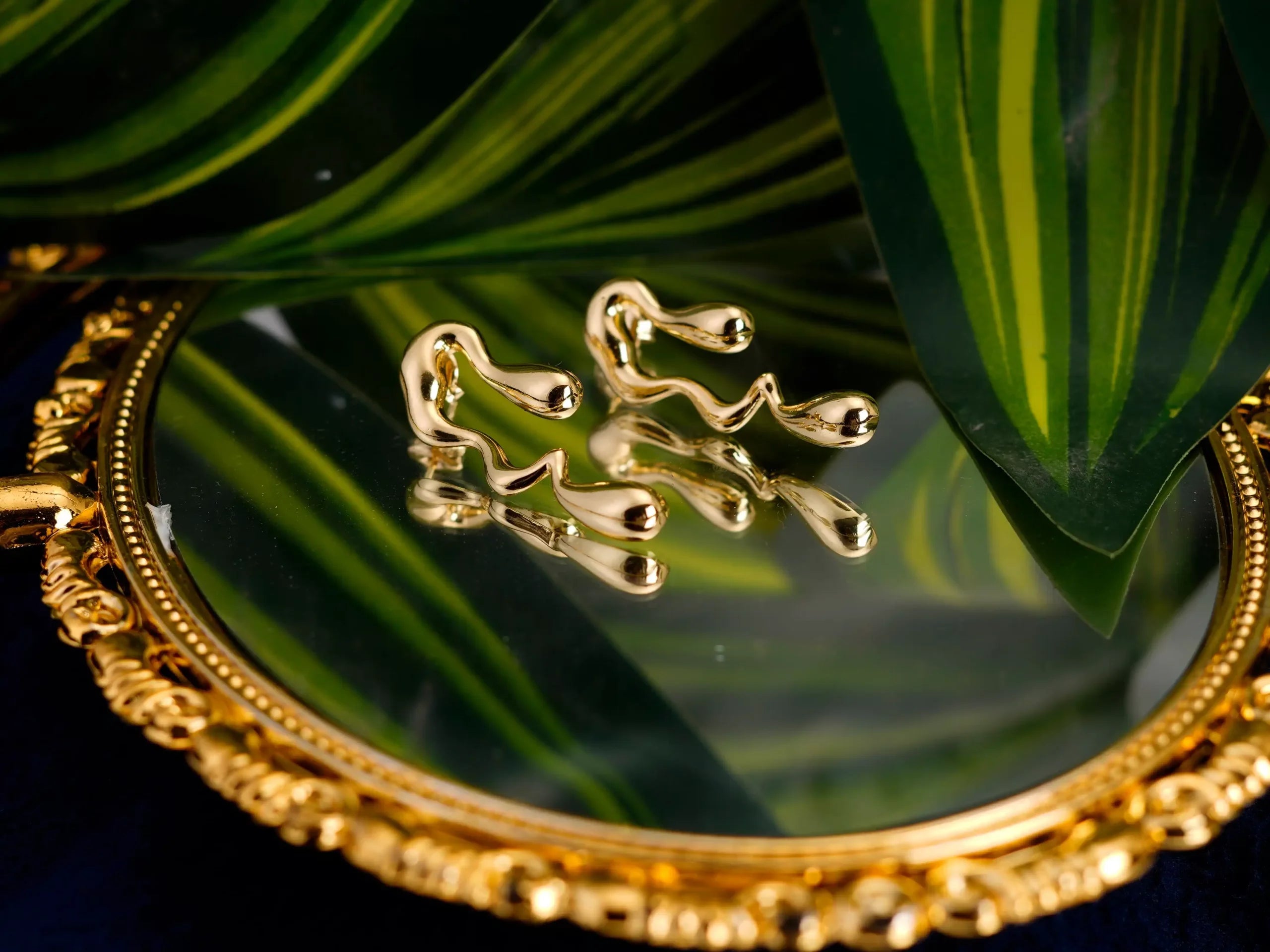 Twisted Water Drop Earrings