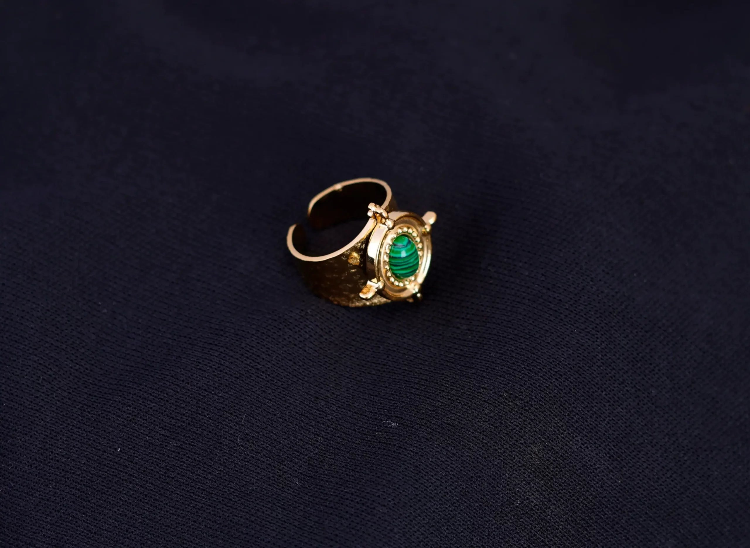 Geometric Tiger's Eye Stone Ring