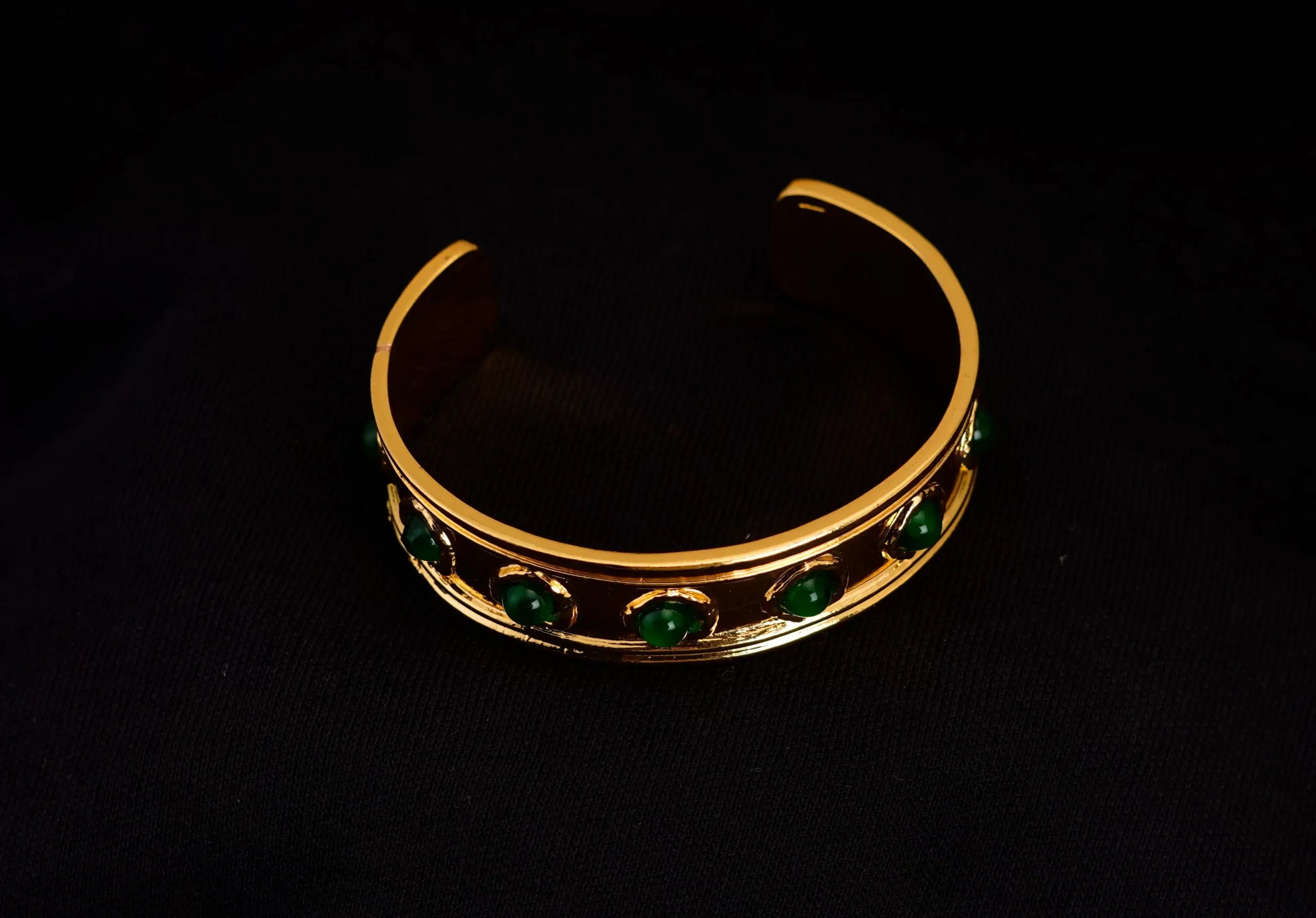 Green Wide Textured Bracelet