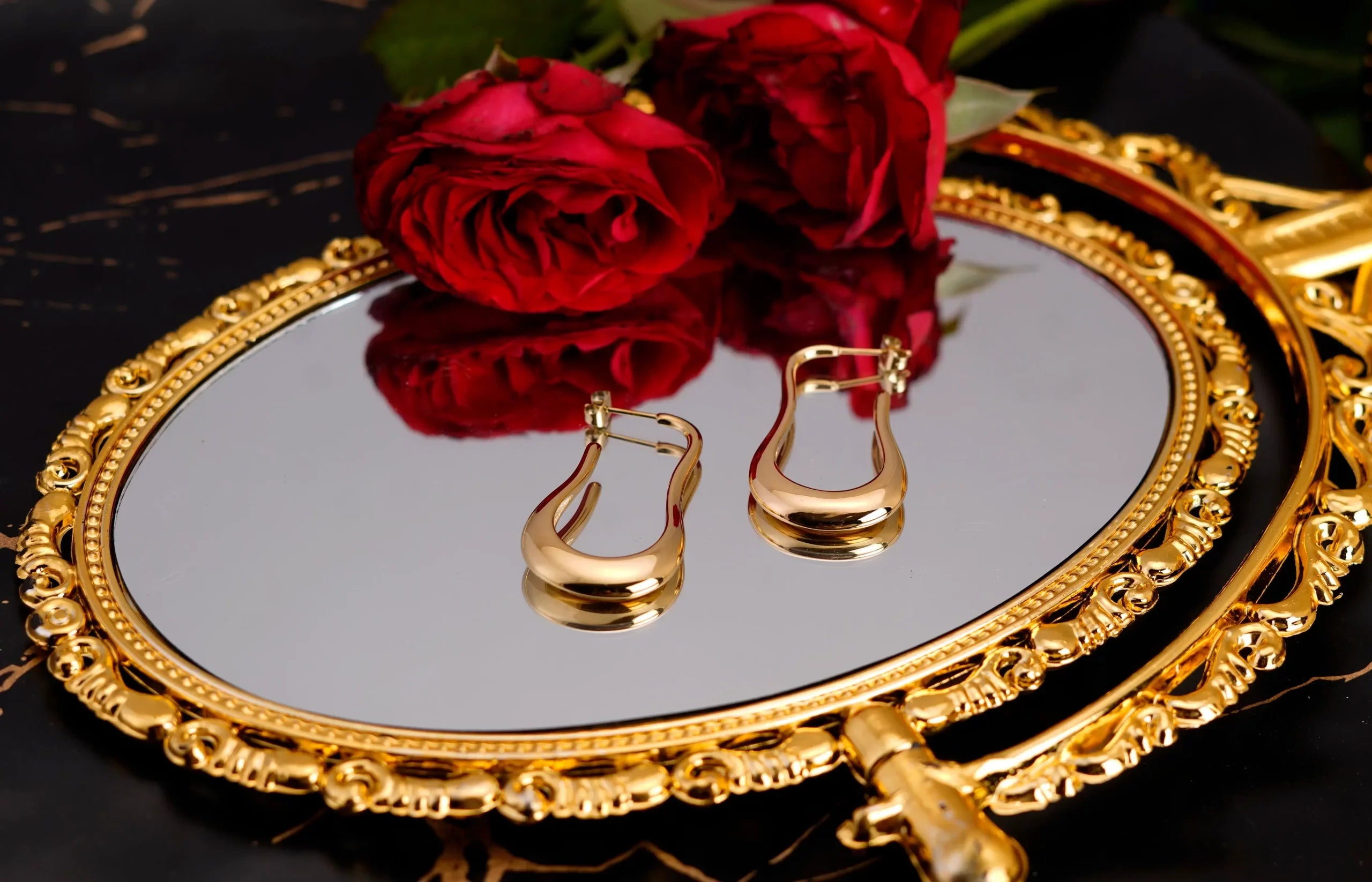 Irregular U-Shaped Earrings