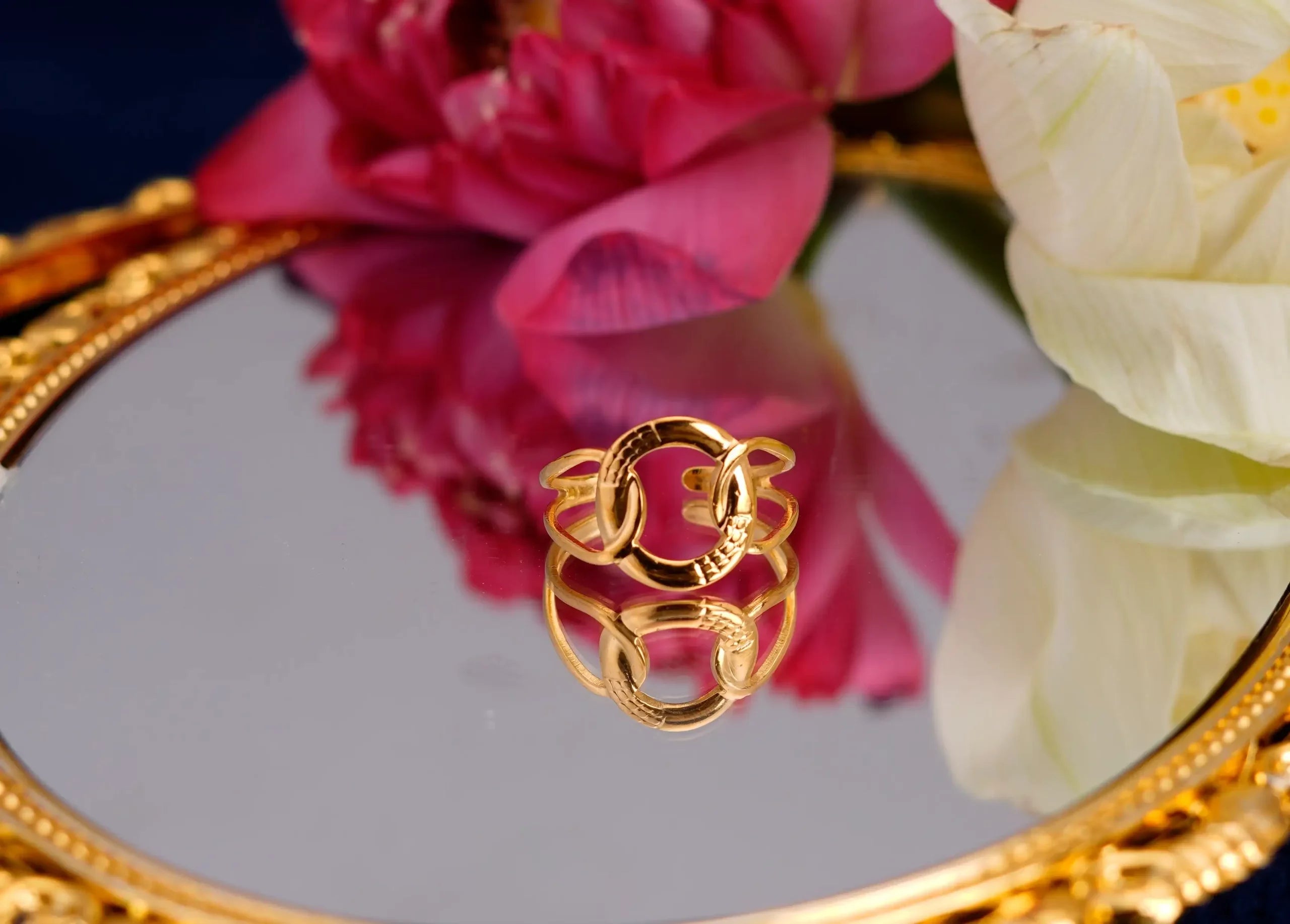 Hollow Round Open Ring