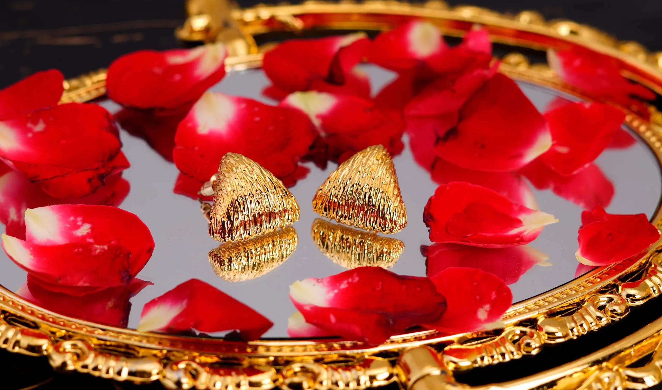 Tringular Textured Earrings