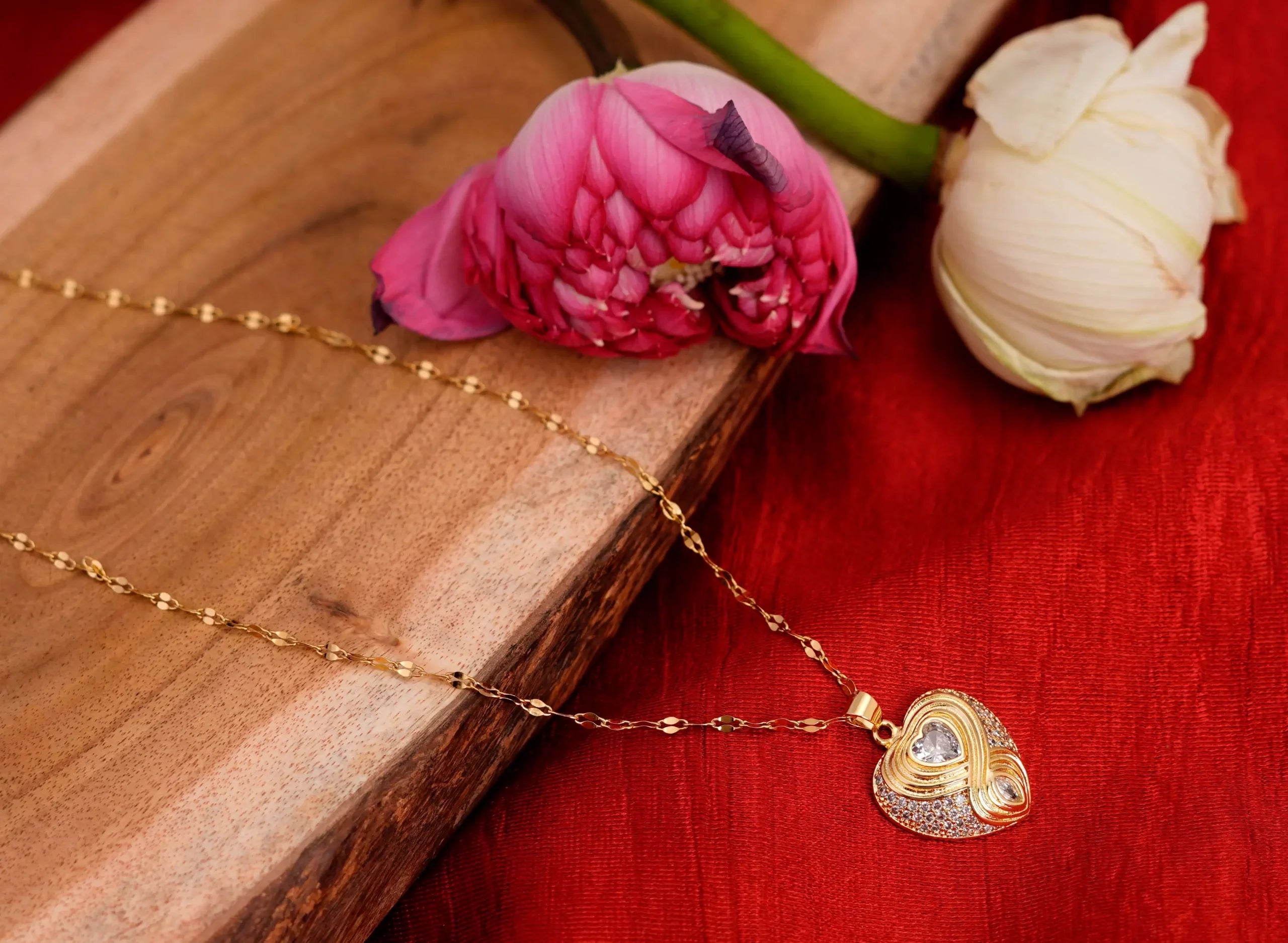 Zirconium Love Pendant Necklace