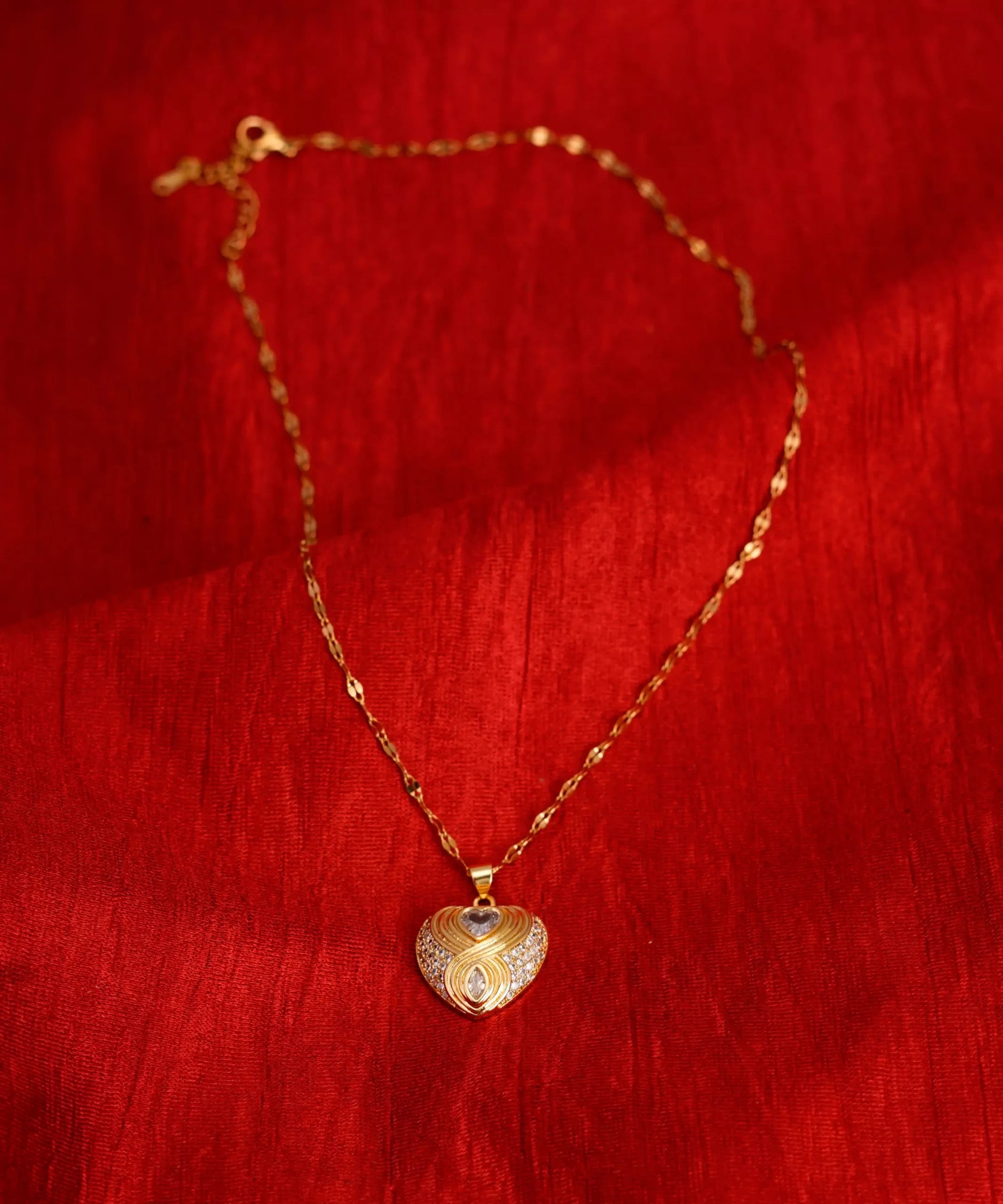 Zirconium Love Pendant Necklace