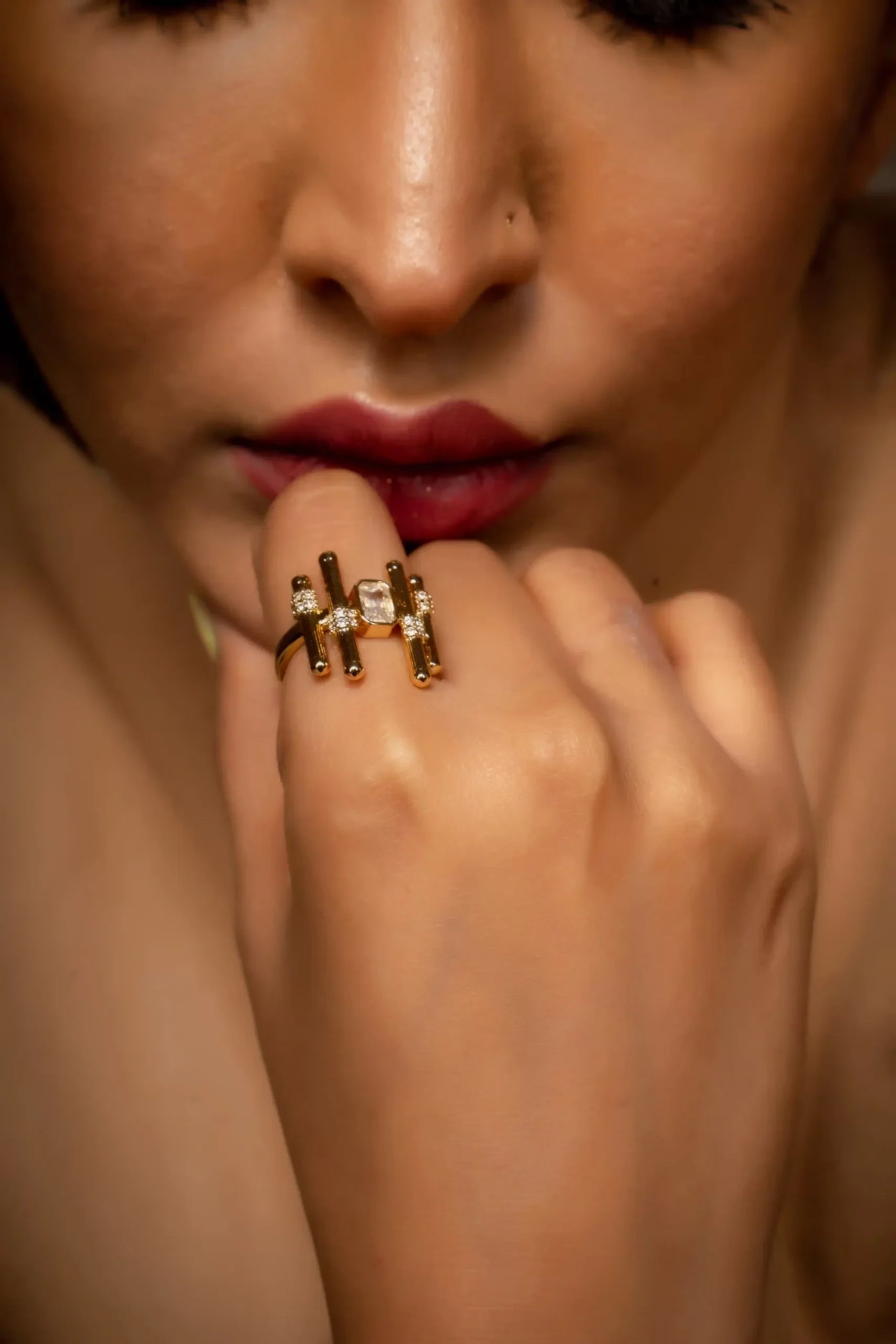 Irregular Geometric Ring