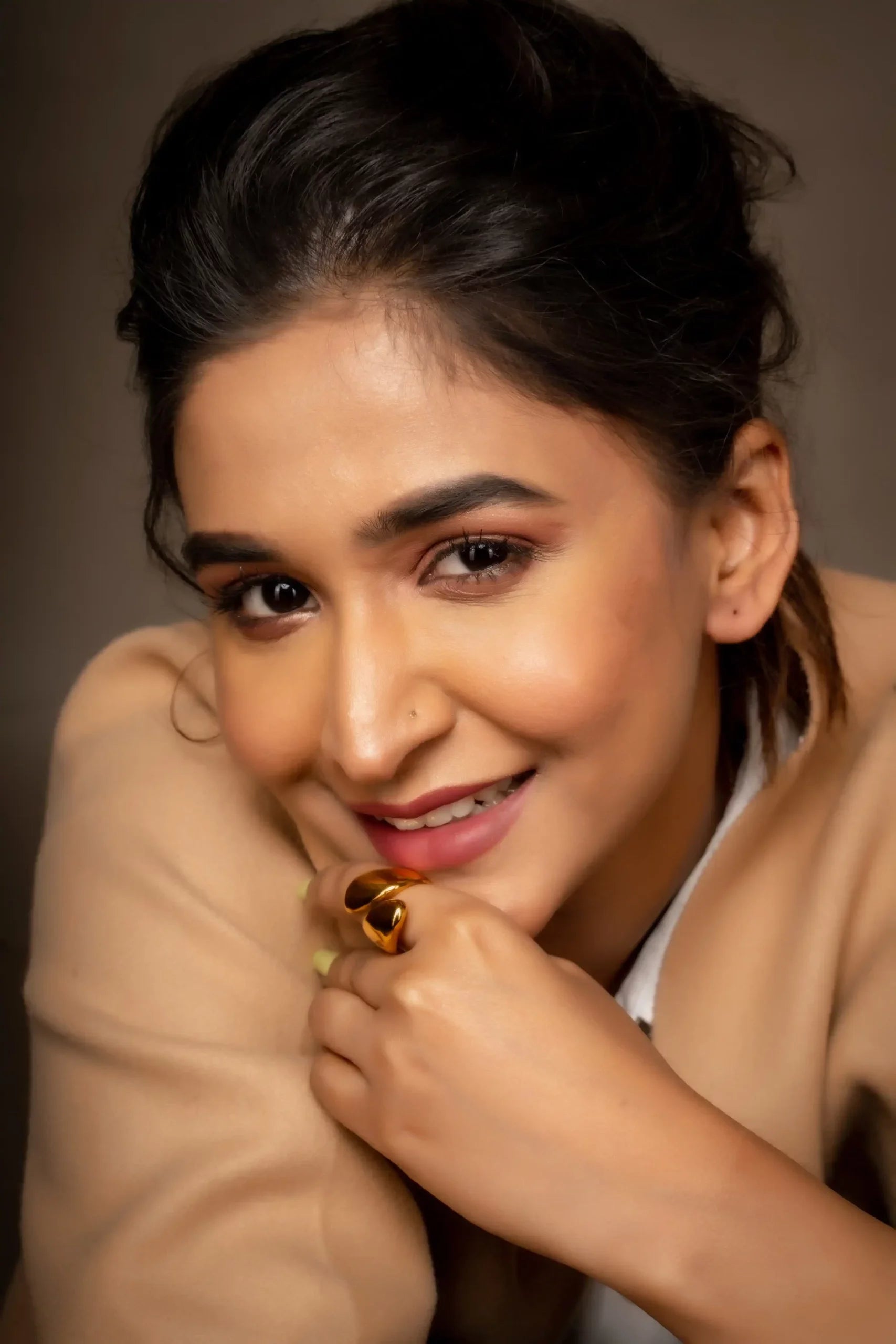 Glossy Geometric Open Ring