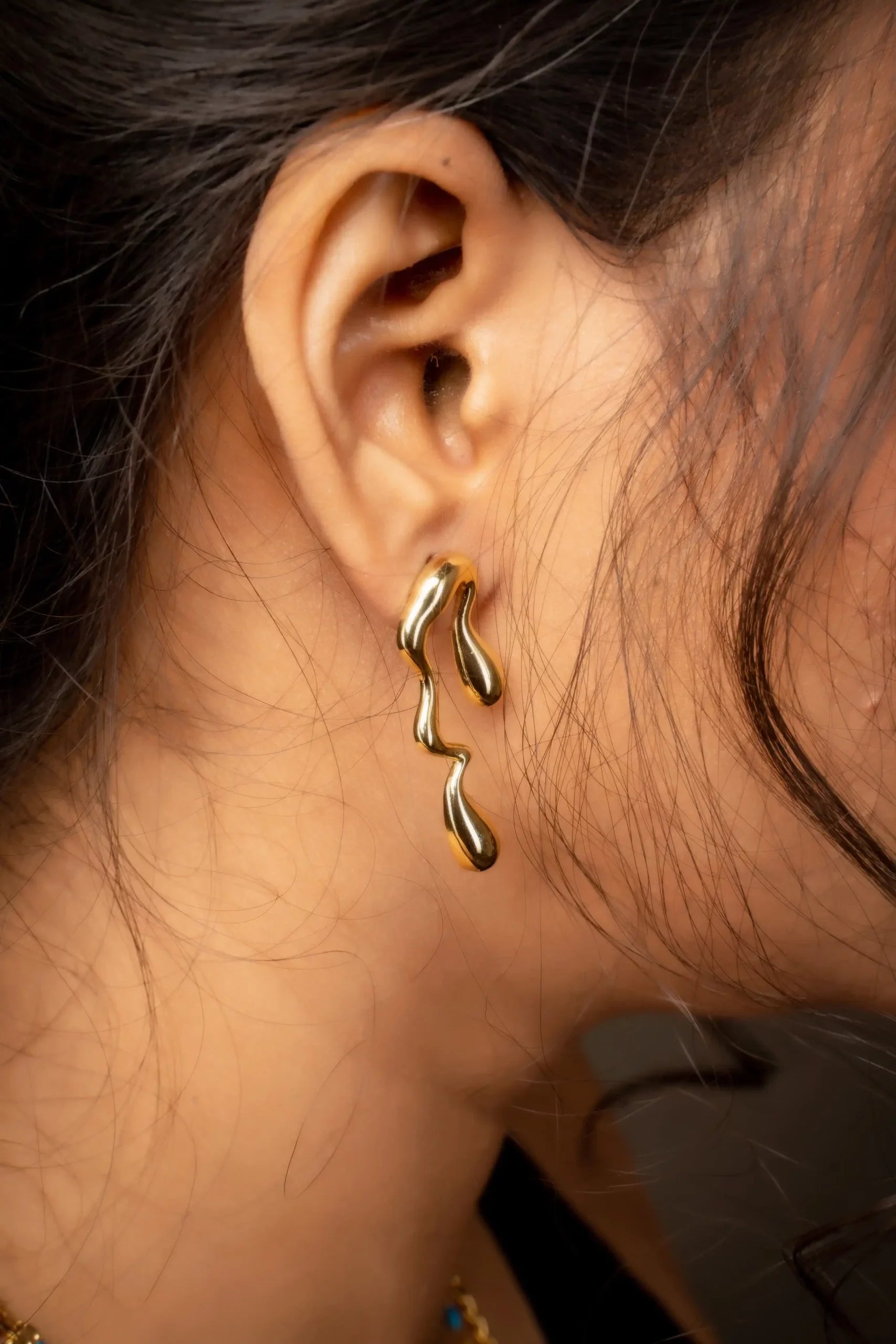 Twisted Water Drop Earrings