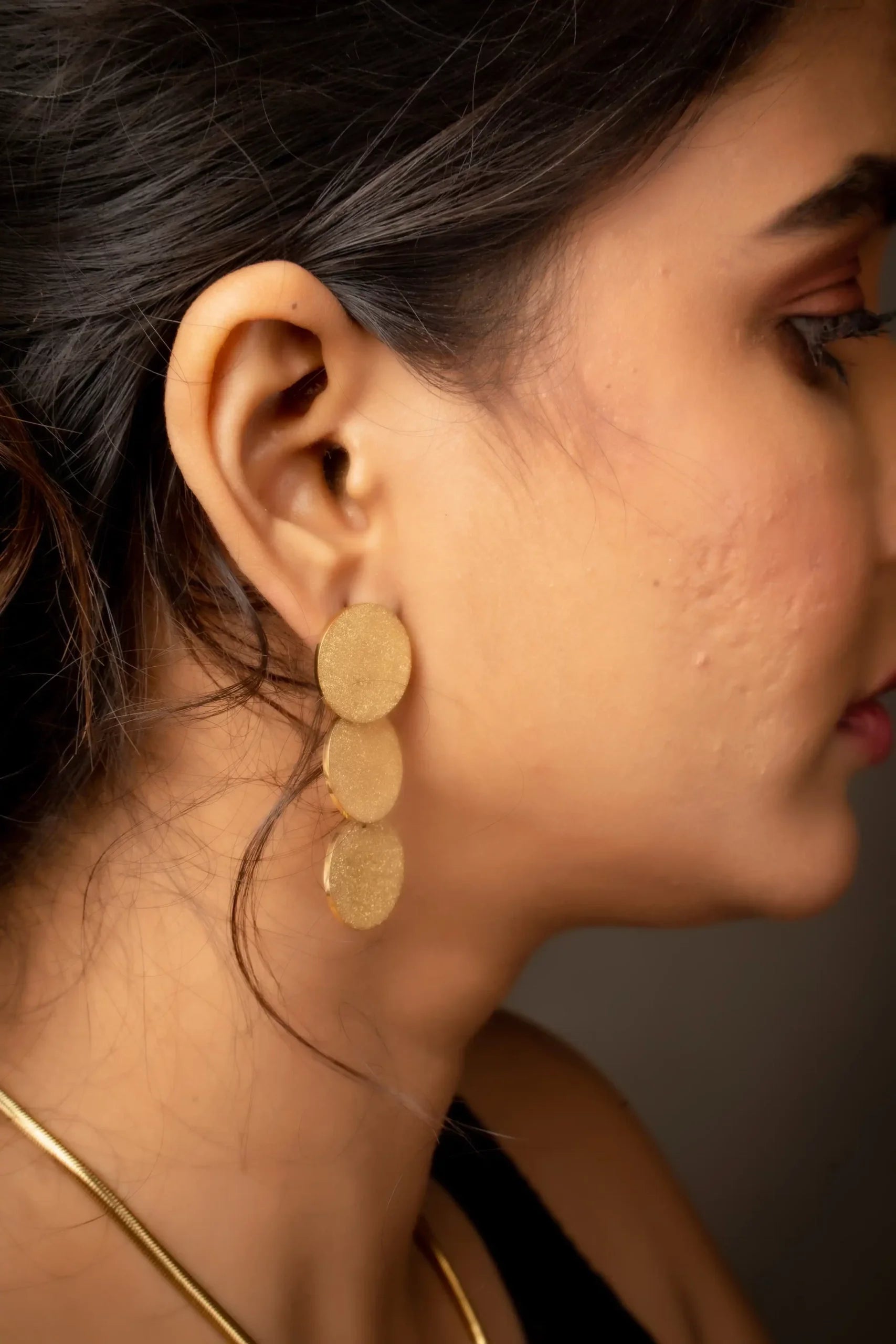 Round Sparkly Dangler Earrings