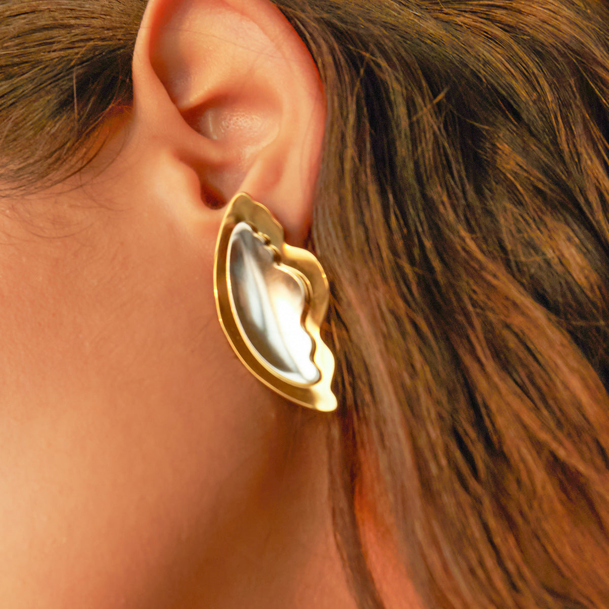 Color Block Wing Stud Earrings